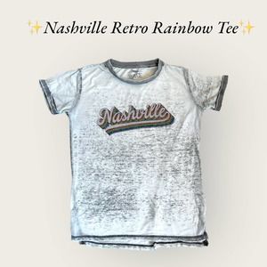 ✨Nashville Retro Rainbow Tee. Size Small✨‎